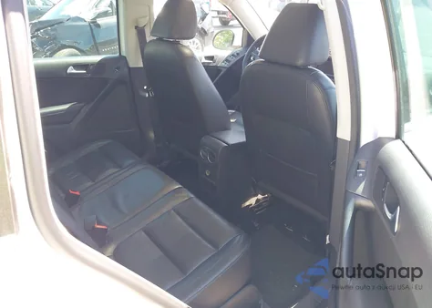 2016 Volkswagen Tiguan Sel z USA, uszkodzony, nr VIN WVGBV7AX7GW514400